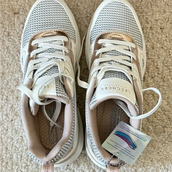 Skechers Street LA Memory Foam White and Gold Athletic Shoes Size 10 NIB - Picture 5 of 6
